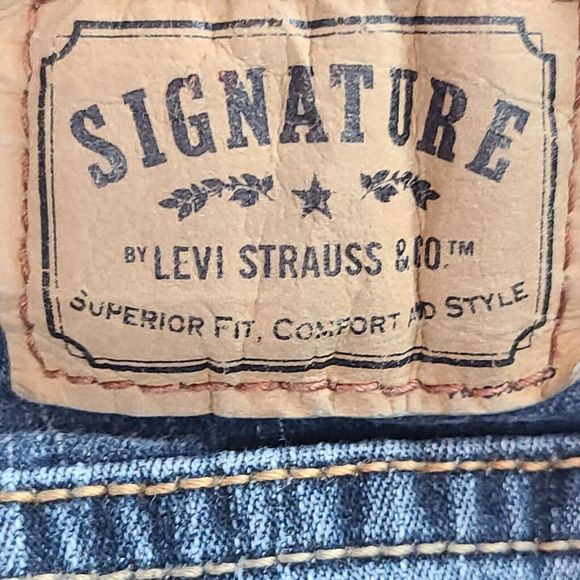 Levi Signature Women's (16 Short) At Waist Bootcut Blue Denim Jeans (34 x 28.5) - Picture 7 of 10